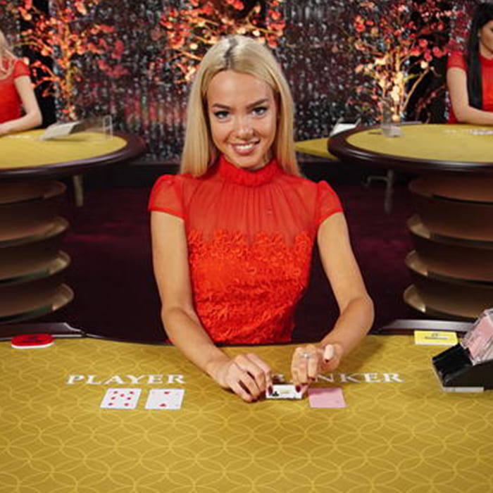 Online-Casino-Lobby mit Live Baccarat Spiel